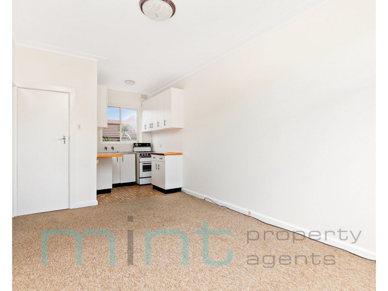 12/7 Queensborough Road, Croydon Park NSW 2133