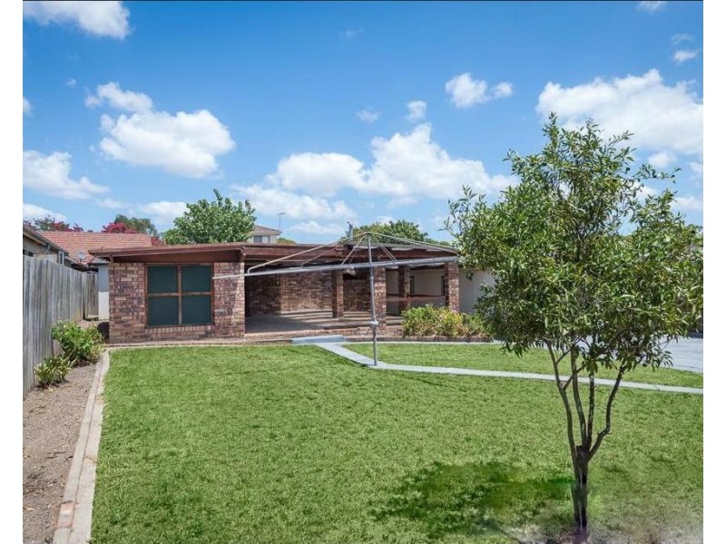 5 Cecily Street, Belfield NSW 2191