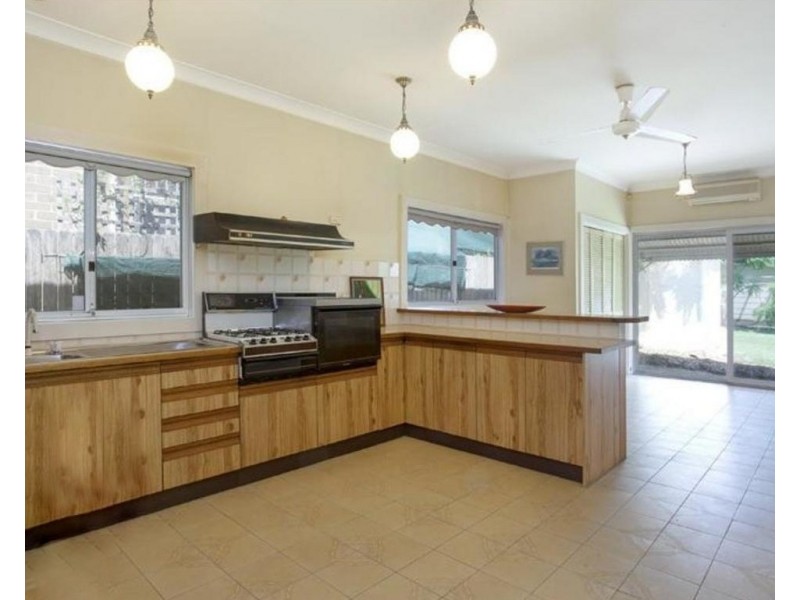 15 Windsor Avenue, Croydon Park NSW 2133