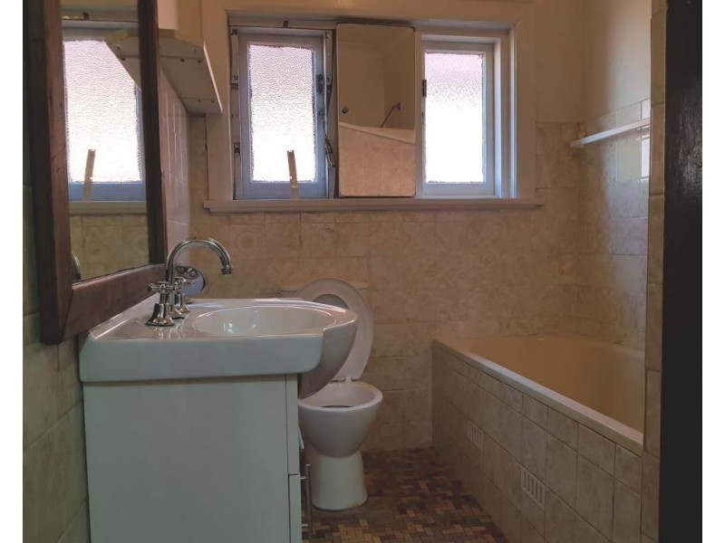 10 Paxton Avenue, Belmore NSW 2192