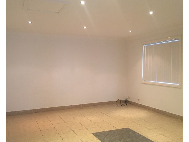 GrannyFlat/85A Ninth Avenue, Campsie NSW 2194