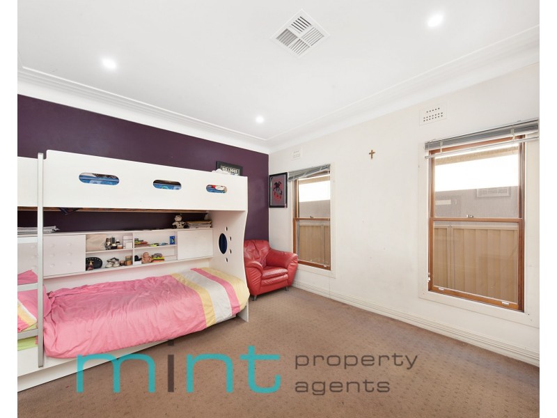 40 Remly Street, Roselands NSW 2196