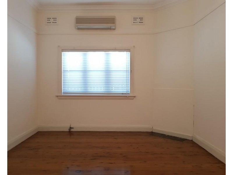 7 Scott Street, Belfield NSW 2191