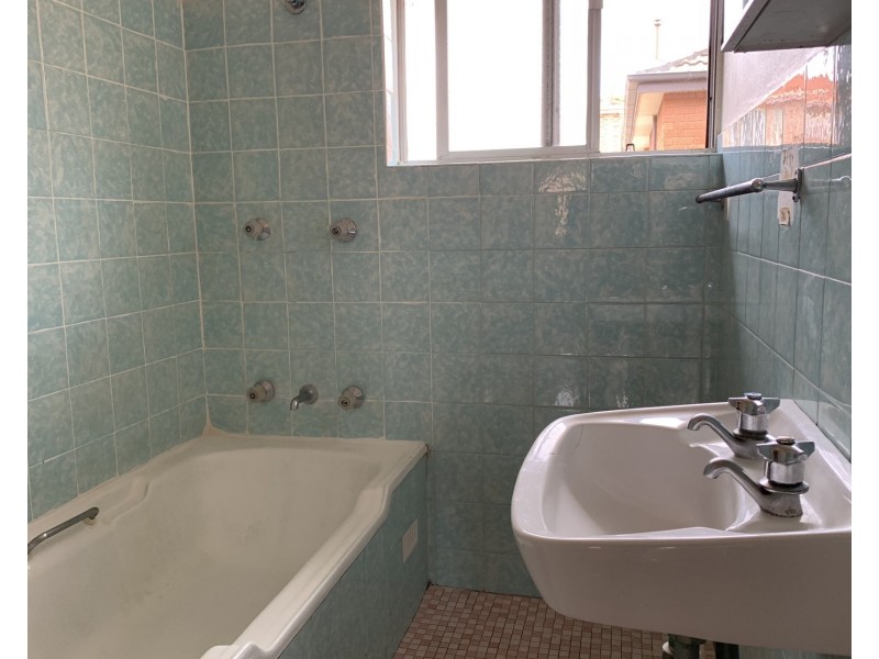 8/1 Second Avenue, Campsie NSW 2194
