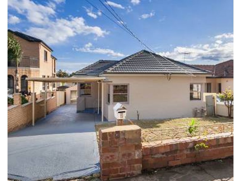 2A Carrisbrook Avenue, Punchbowl NSW 2196