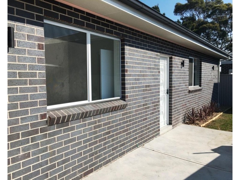 Grannyflat/8A Boronia Street, Belfield NSW 2191