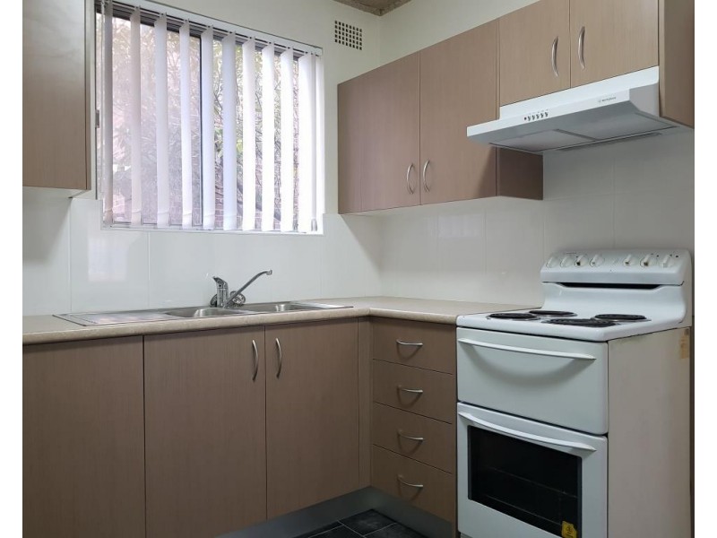 2/6 Cambridge Street, Harris Park NSW 2150