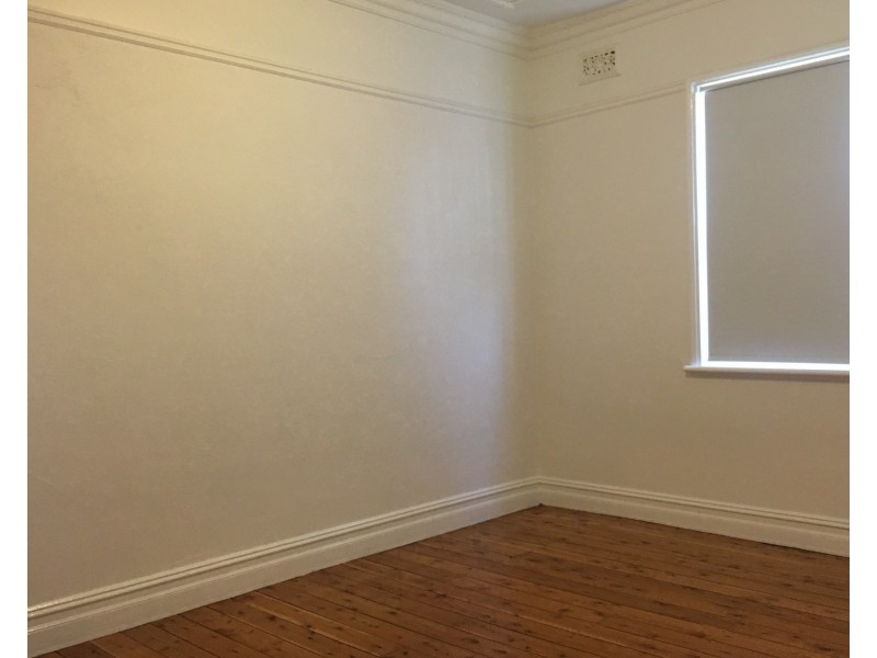 85 Ninth Avenue, Campsie NSW 2194