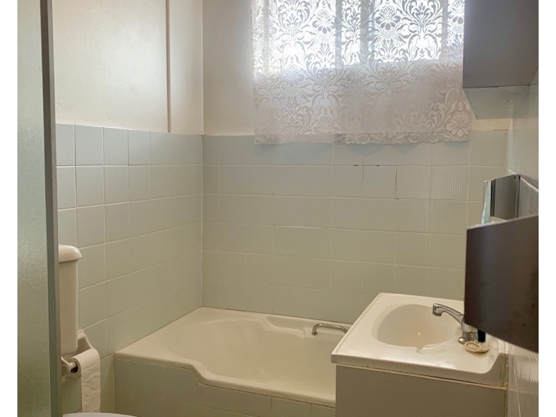 5/2 Hill Street, Campsie NSW 2194