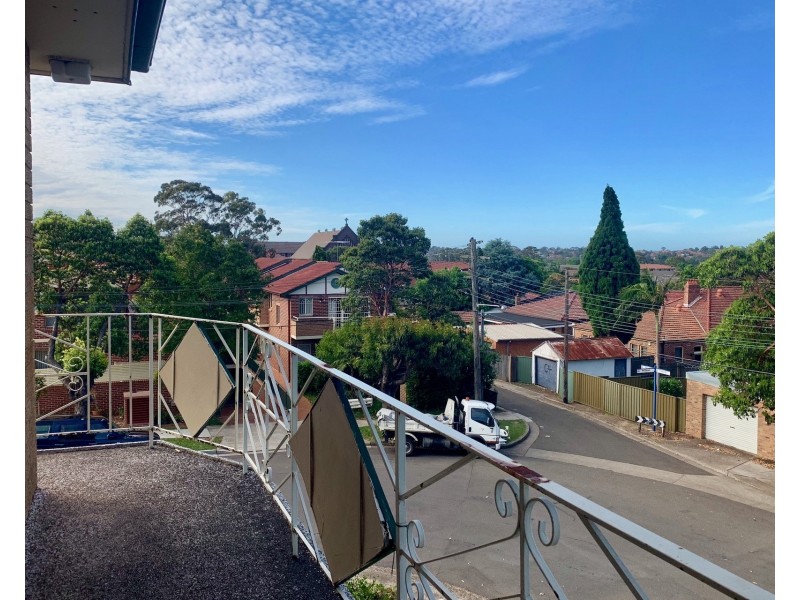 5/2 Hill Street, Campsie NSW 2194