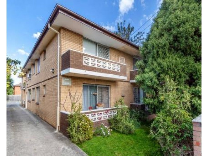 2/42 Hugh Street, Belmore NSW 2192