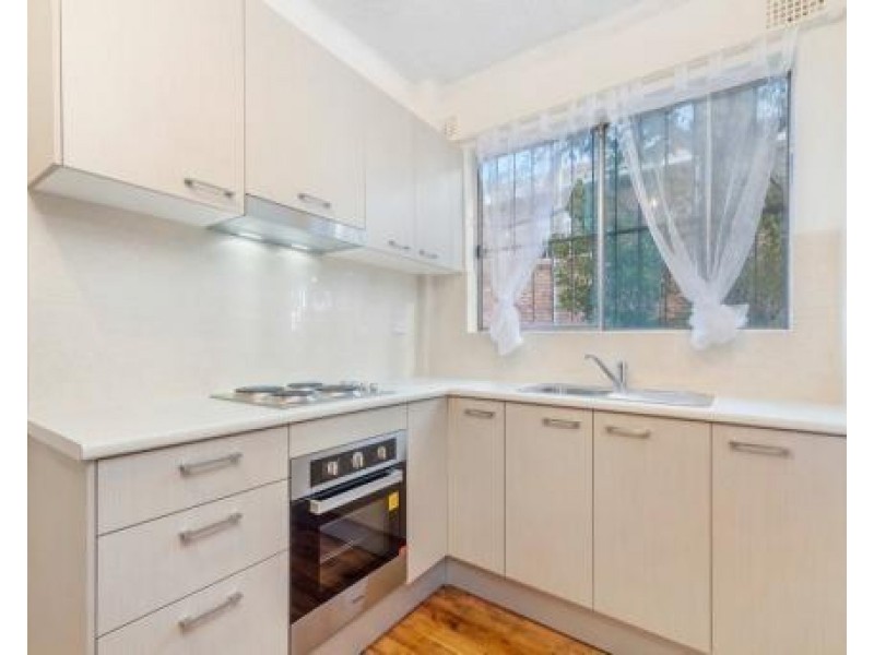 2/42 Hugh Street, Belmore NSW 2192