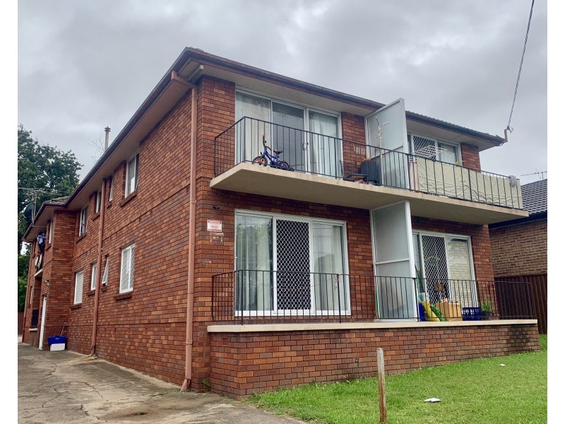 1/62 Ernest Street, Lakemba NSW 2195