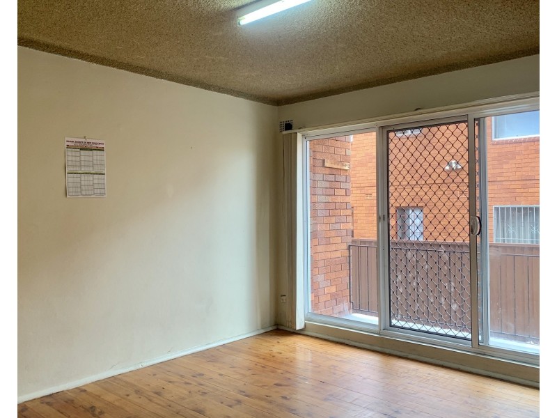 1/62 Ernest Street, Lakemba NSW 2195