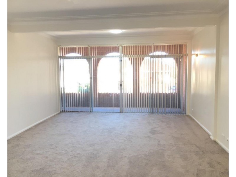 7 Bowden Place, Belfield NSW 2191