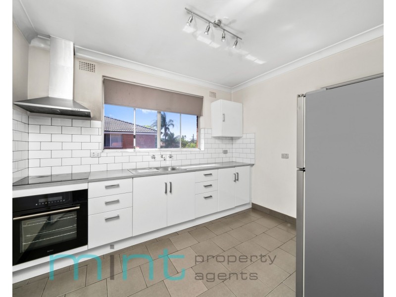 9/1 The Crescent, Berala NSW 2141