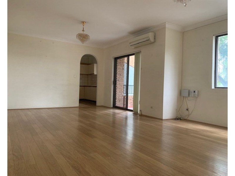 6/69 Park Street, Campsie NSW 2194