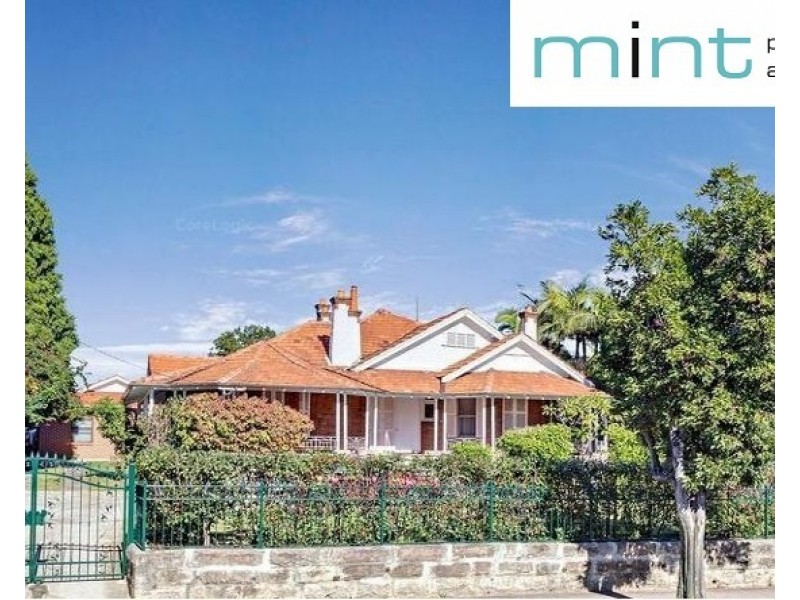 22/6 Clarence Street, Burwood NSW 2134