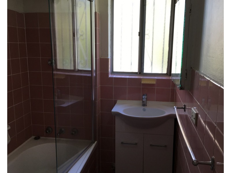 2/6-10 The Avenue, Ashfield NSW 2131