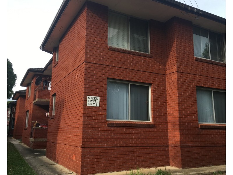 7/5 Third Avenue, Campsie NSW 2194