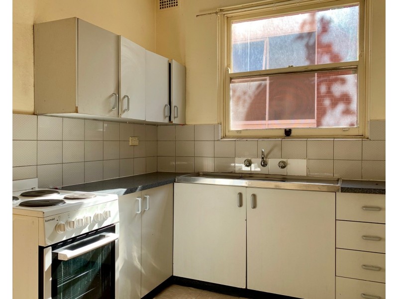 2/68 Colin Street, Lakemba NSW 2195