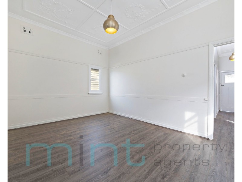 52 Rawson Street, Wiley Park NSW 2195