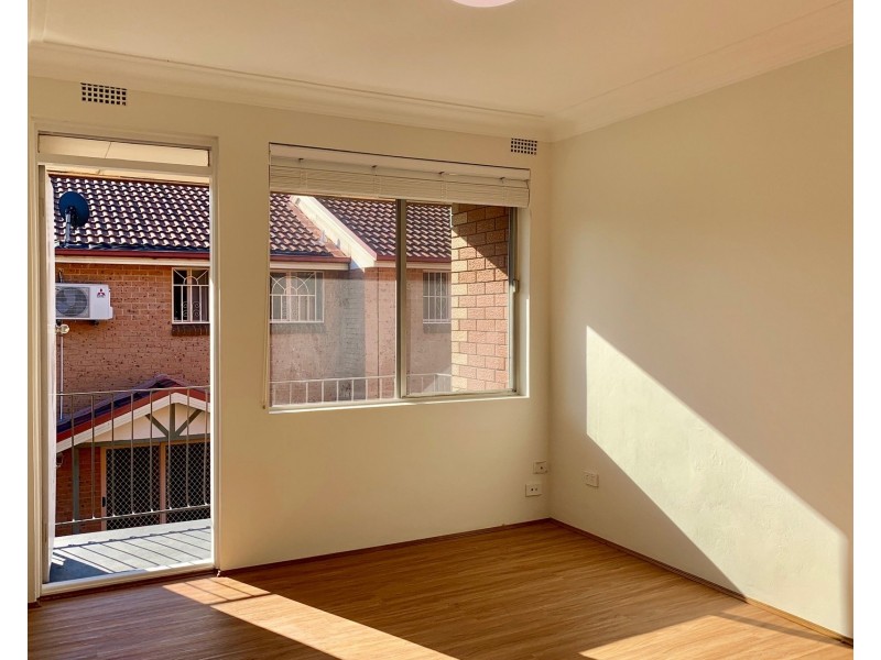 10/1 Second Avenue, Campsie NSW 2194