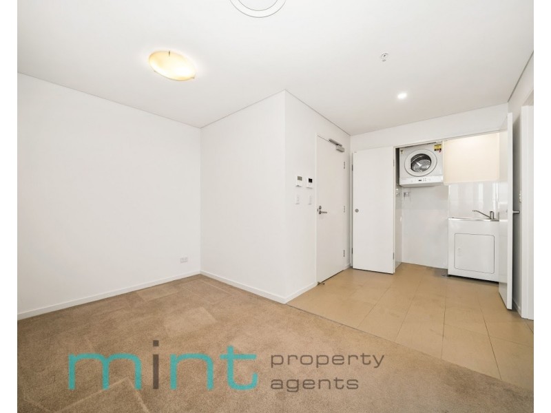 905/6-8 Station Road, Auburn NSW 2144