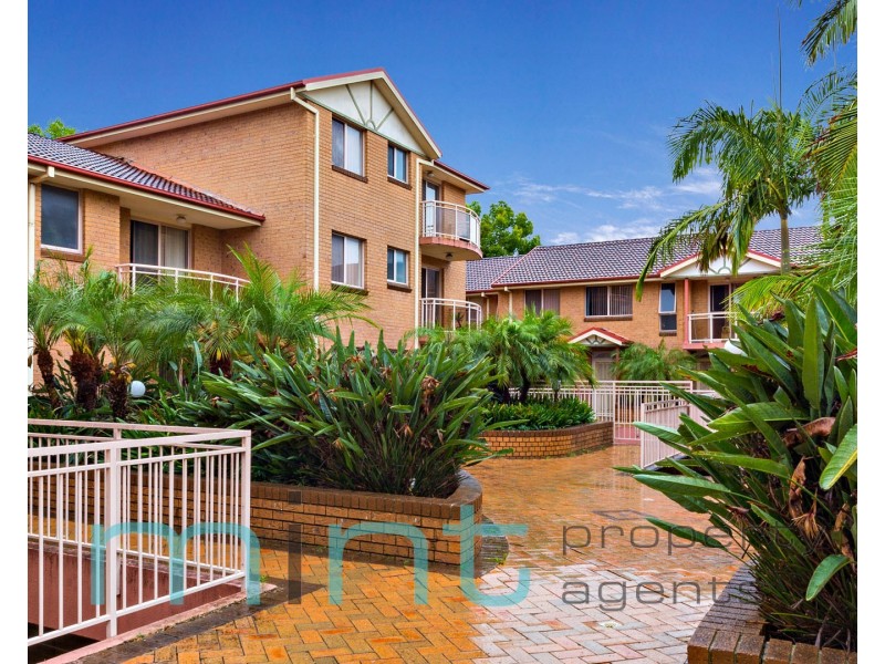 18/3-9 Second Avenue, Campsie NSW 2194