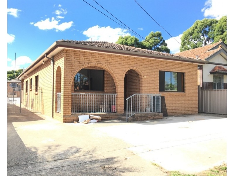 14 Loftus Street, Campsie NSW 2194