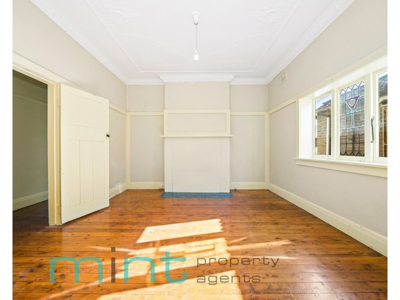 31 Robinson Street, Croydon NSW 2132