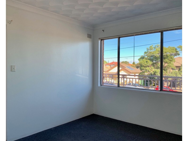 2/11 Hillard Street, Wiley Park NSW 2195