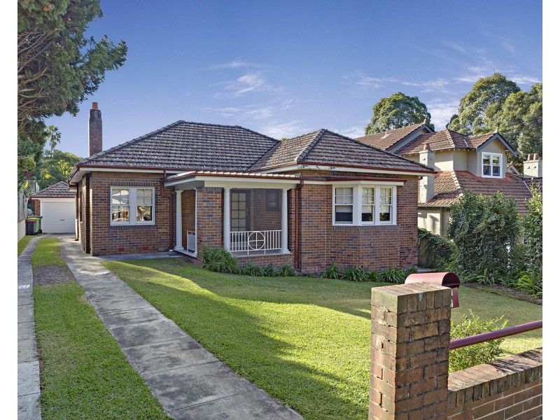 22 Middle Harbour Road, Lindfield NSW 2070