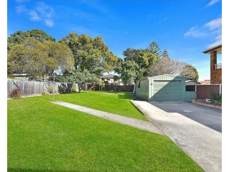 17 Patricia Street, Belfield NSW 2191