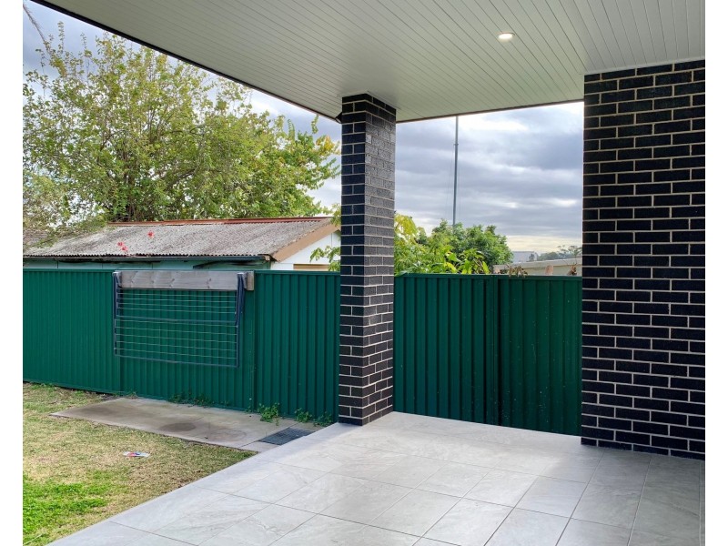 31 Pomona Street, Greenacre NSW 2190