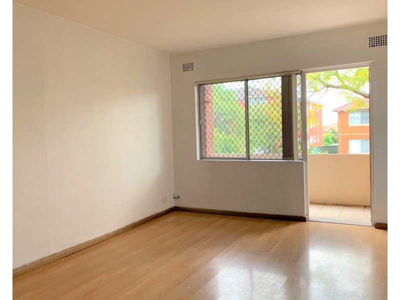 2/138 Evaline Street, Campsie NSW 2194