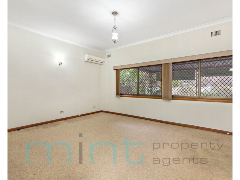 21 Birdwood Avenue, Belfield NSW 2191