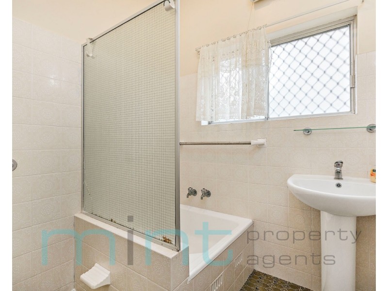 21 Birdwood Avenue, Belfield NSW 2191