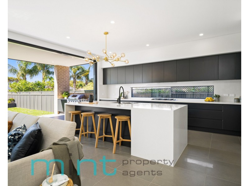 6 Windsor Avenue, Croydon Park NSW 2133