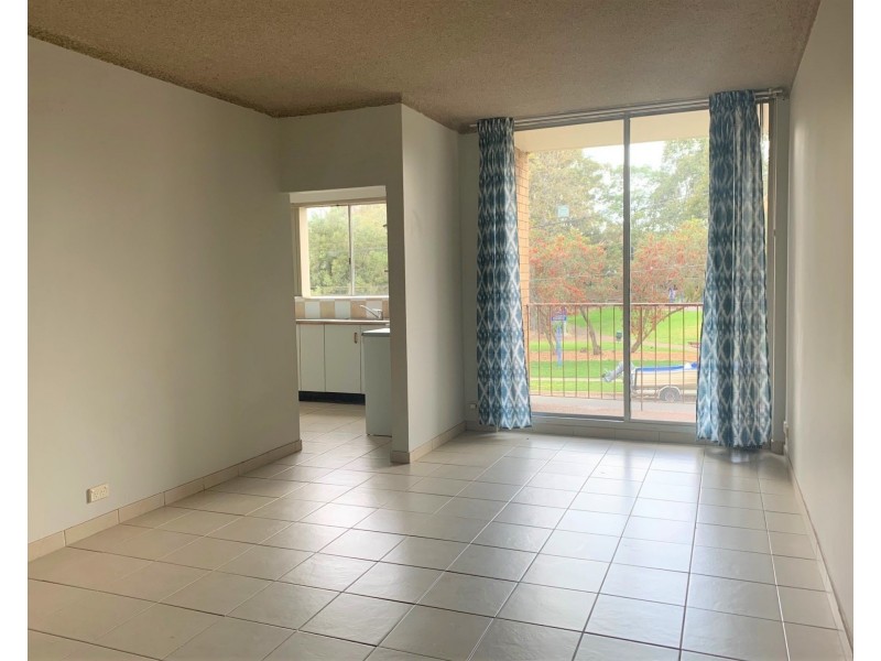 2/73-75 Seventh Avenue, Campsie NSW 2194