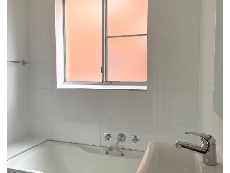 2/73-75 Seventh Avenue, Campsie NSW 2194