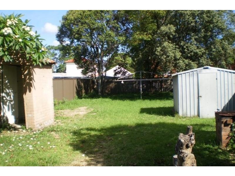 104 Evaline Street, Campsie NSW 2194