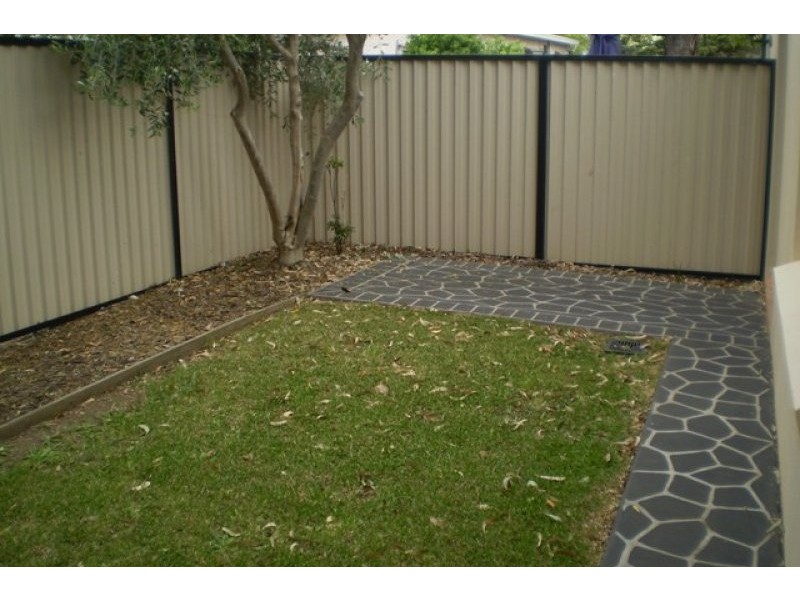 4/237 Edgar Street, Condell Park NSW 2200