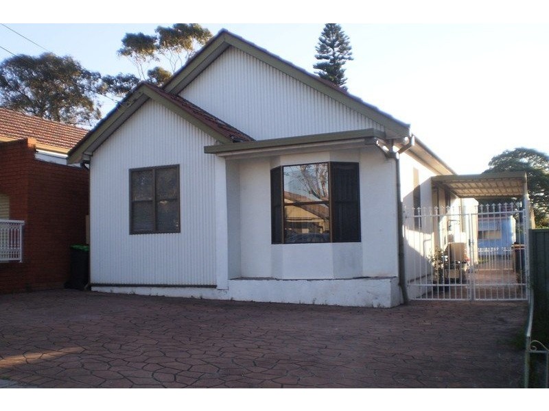 27 Moreton Street, Lakemba NSW 2195