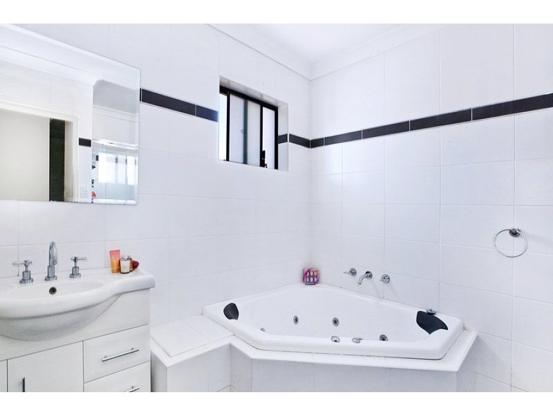 18A Hugh Street, Belmore NSW 2192