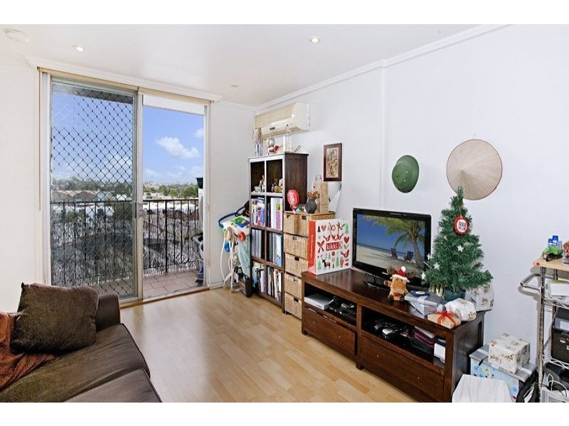 604/144 Mallett Street, Camperdown NSW 2050