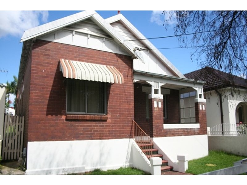 24 Leylands Parade, Belmore NSW 2192