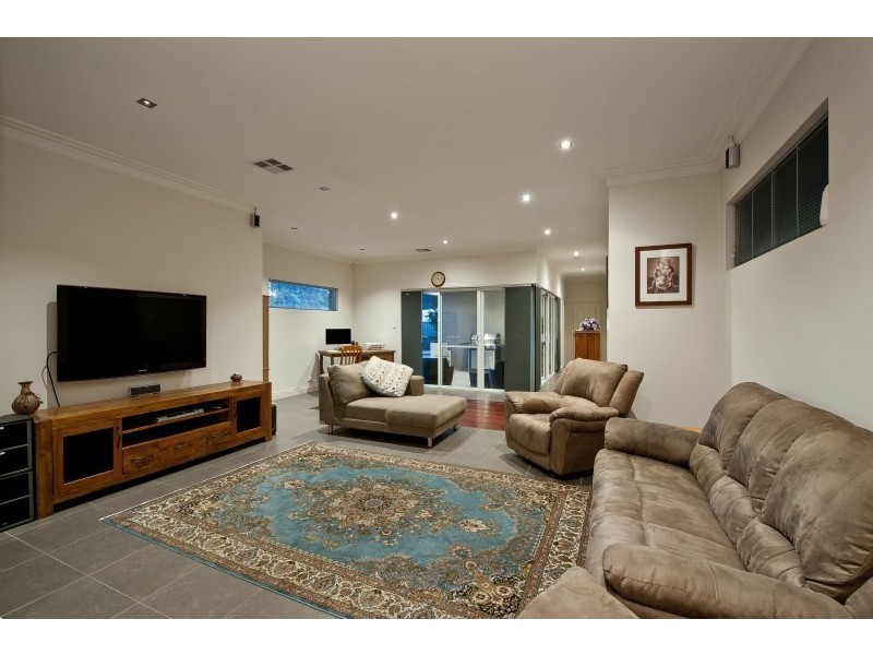 33 Keyes Street, Lathlain WA 6100