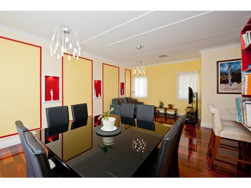 6 Humphry Street, St James WA 6102