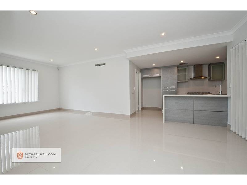 1/15 Patchett Street, Cloverdale WA 6105